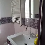 Alojamento de Acomodação e Pequeno-almoço Domus Mari